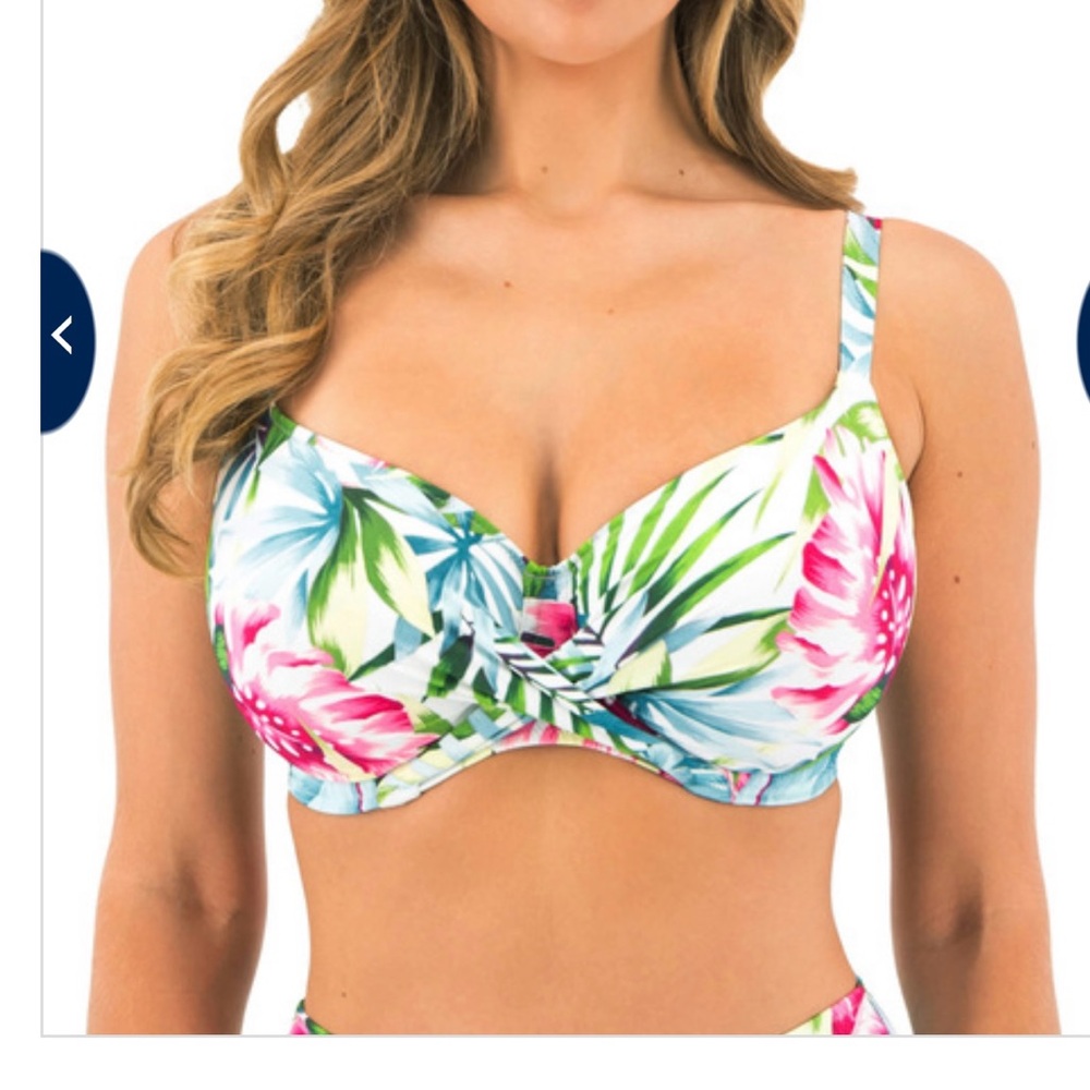 Bikini - Picture 5 of 6
